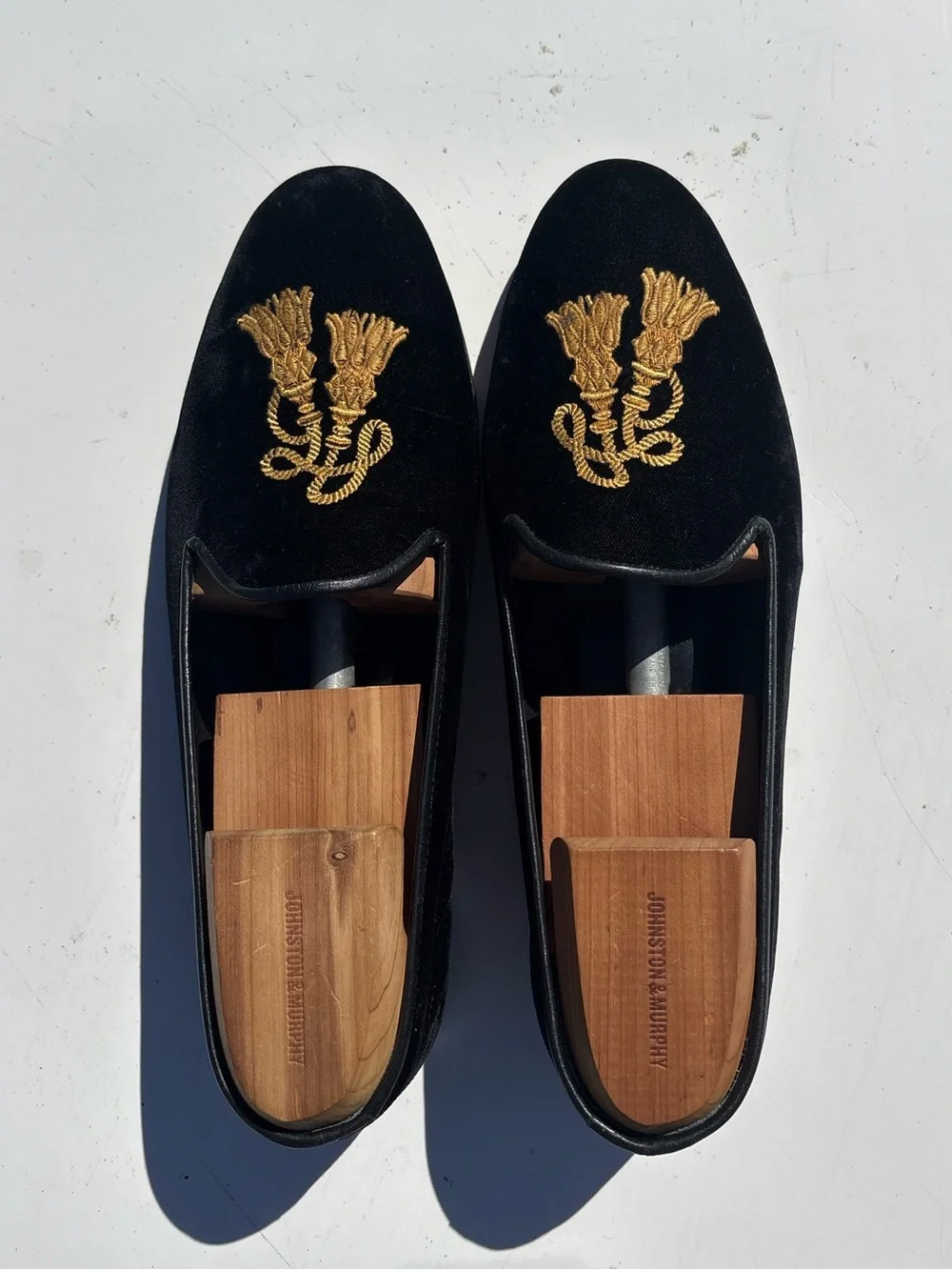 Vintage - House of ZALO Women’s Black  with Gold Velvet Smoking Loafers, 10 - Picture 2 of 8